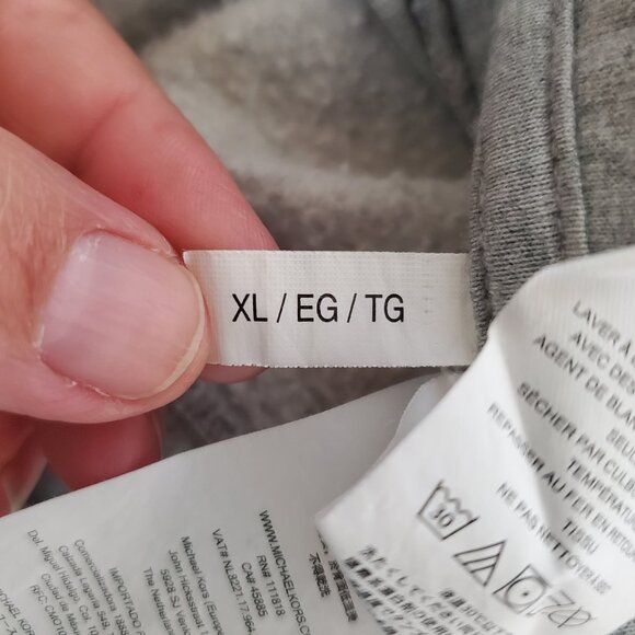 Micheal Kors mens Sweat shorts, size XL - Picture 6 of 9